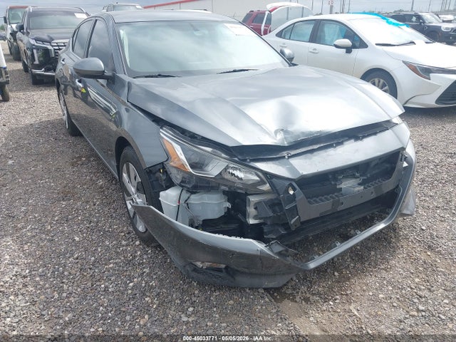 Nissan Altima S Fwd
