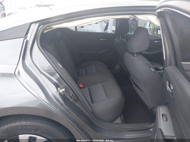 Nissan Altima S Fwd