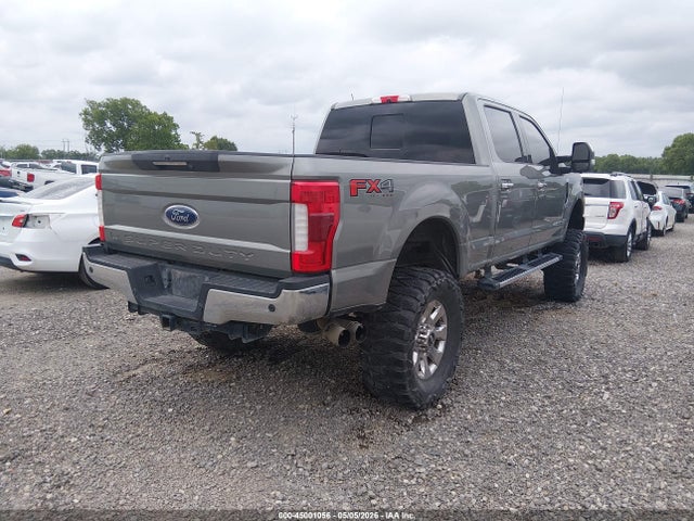 Ford F-250 Lariat