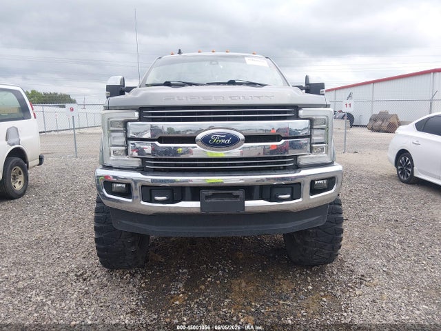 Ford F-250 Lariat