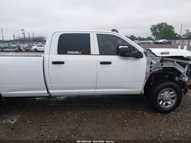 Ram 2500 Tradesman  4x4 8' Box