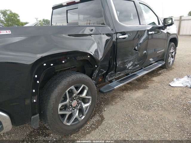 GMC Sierra 1500 4wd  Short Box Slt