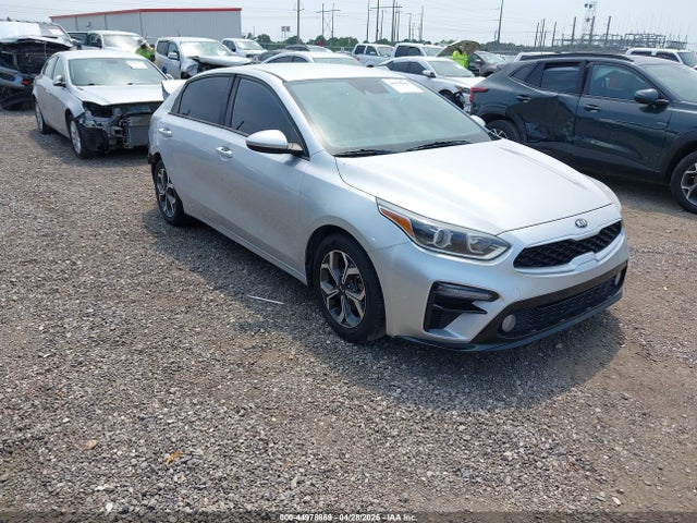 Salvage Kia Forte Image