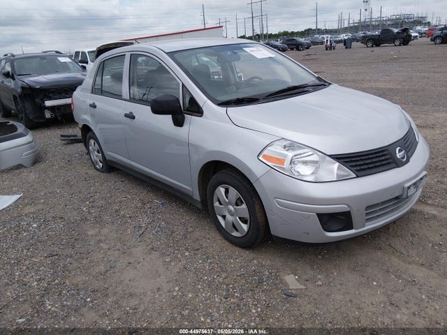 Salvage Nissan Versa Image