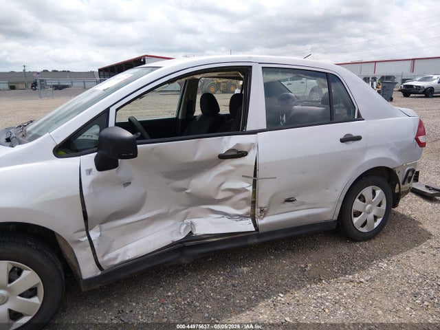 Nissan Versa 1.6