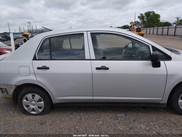 Nissan Versa 1.6