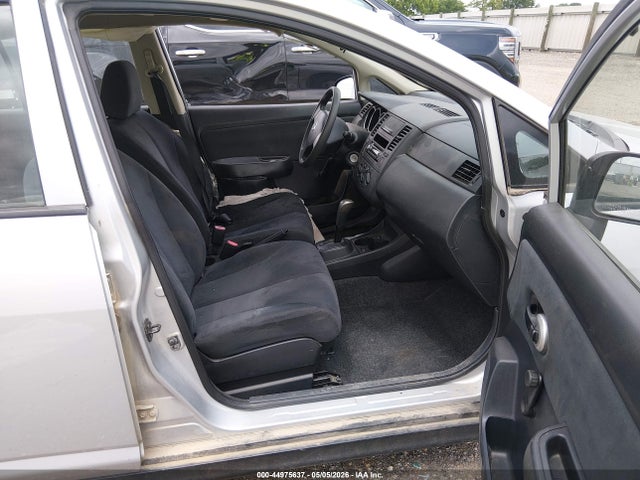 Nissan Versa 1.6