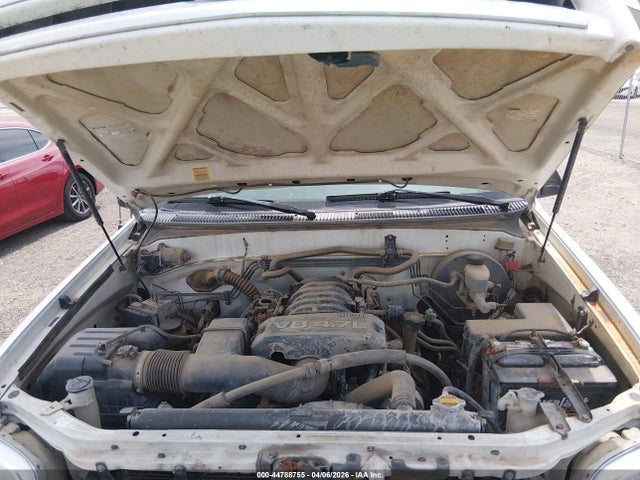 Toyota Tundra Sr5 V8
