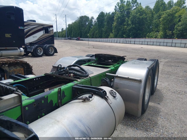 Peterbilt 379