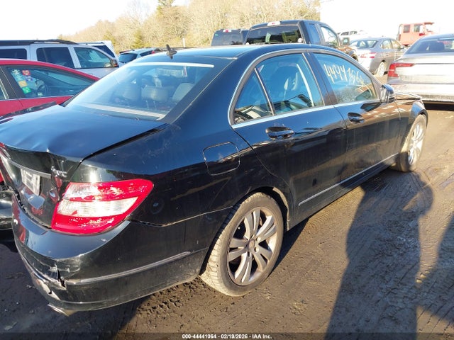Mercedes-Benz C-Class Luxury 4matic