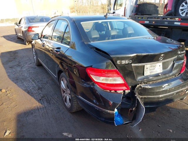 Mercedes-Benz C-Class Luxury 4matic