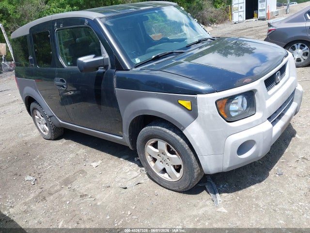 Salvage Honda Element Image