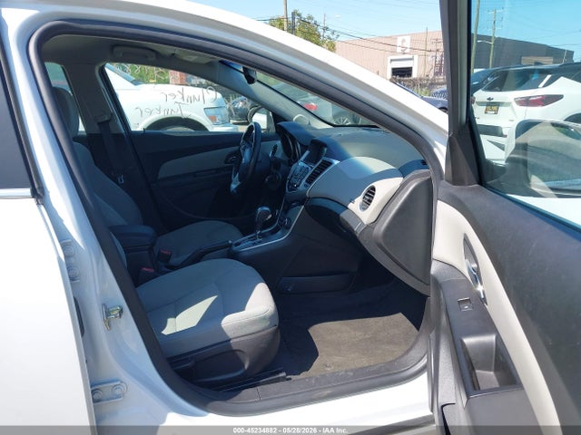 Chevrolet Cruze 1lt Auto