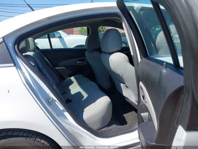 Chevrolet Cruze 1lt Auto