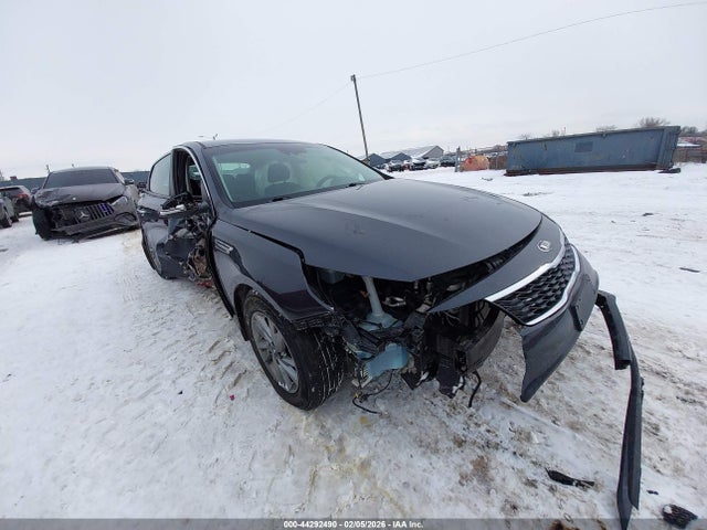 Salvage Kia Optima Image