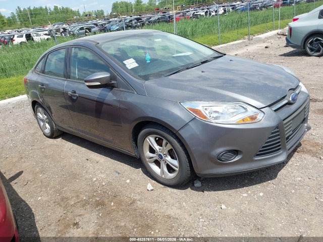 Salvage Ford Focus Image