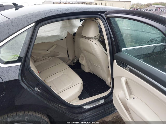 Volkswagen Passat 1.8t R-line