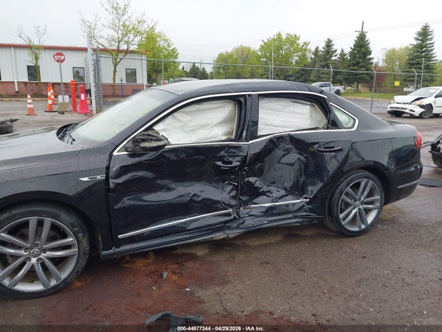 Volkswagen Passat 1.8t R-line