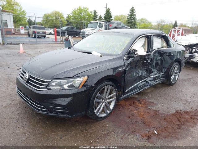 Volkswagen Passat 1.8t R-line