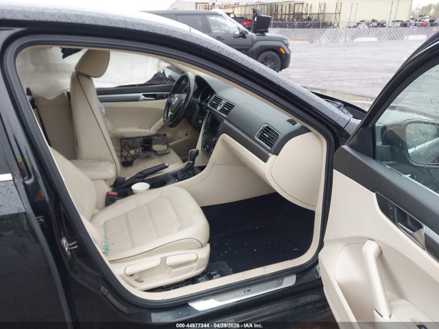 Volkswagen Passat 1.8t R-line