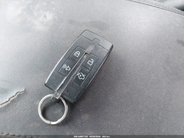 Ford Taurus Sel