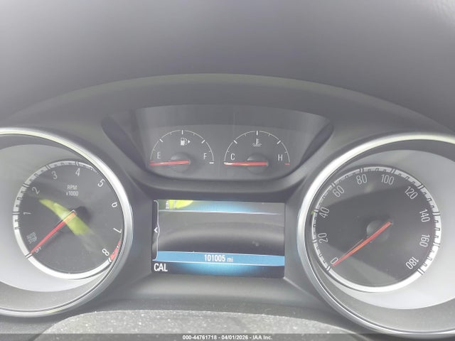 Buick Regal TourX Essence