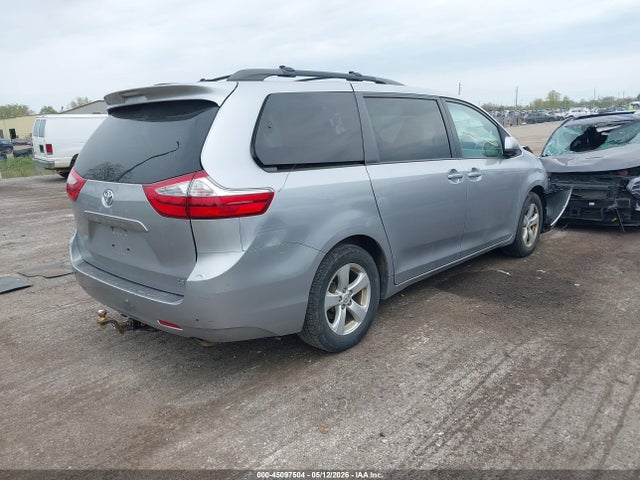 Toyota Sienna Le 8 Passenger