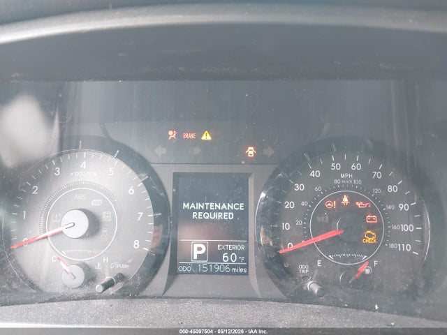 Toyota Sienna Le 8 Passenger