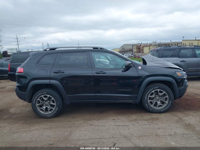 Jeep Cherokee Trailhawk 4x4