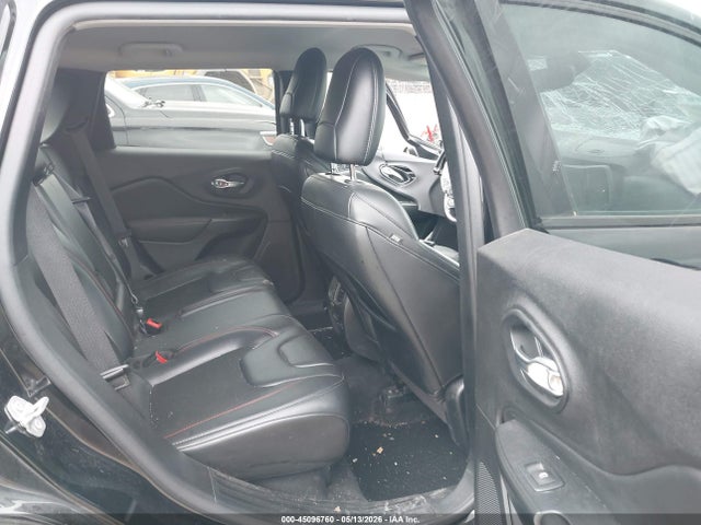 Jeep Cherokee Trailhawk 4x4