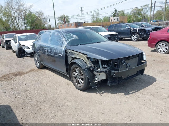 Salvage Kia Optima Image