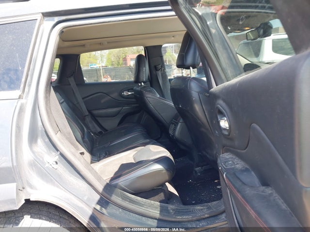 Jeep Cherokee Trailhawk 4x4