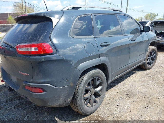 Jeep Cherokee Trailhawk 4x4