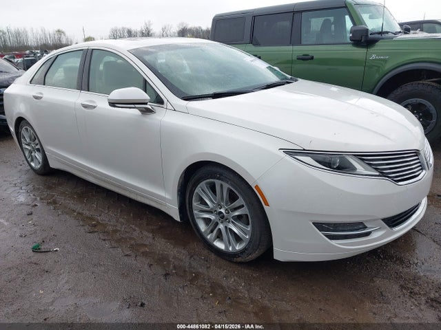 Salvage Lincoln MKZ Hybrid Image