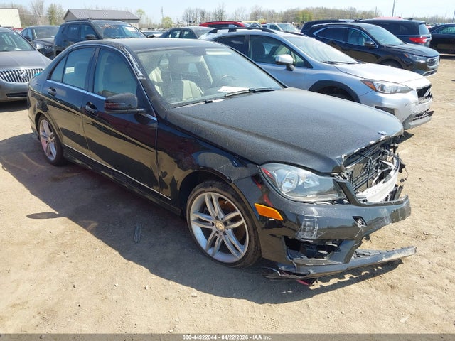 Salvage Mercedes-Benz C-Class Image