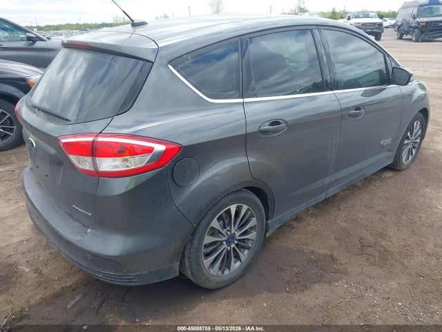 Ford C-MAX Energi Titanium