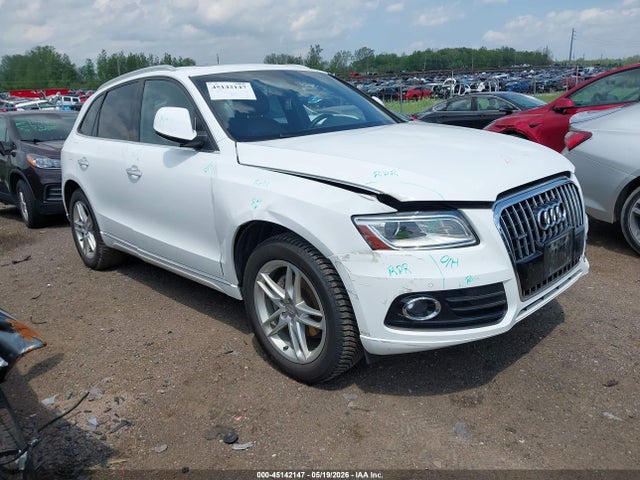Salvage Audi Q5 Image