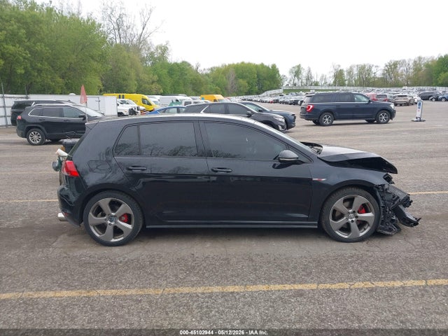 Volkswagen Golf 2.0t Se 4-door