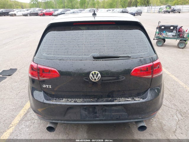 Volkswagen Golf 2.0t Se 4-door