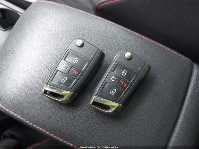 Volkswagen Golf 2.0t Se 4-door