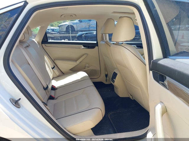 Volkswagen Passat 1.8t Se