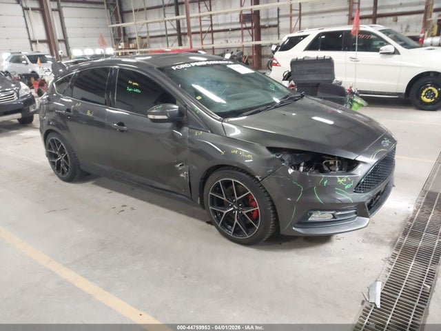 Salvage Ford Focus St Image