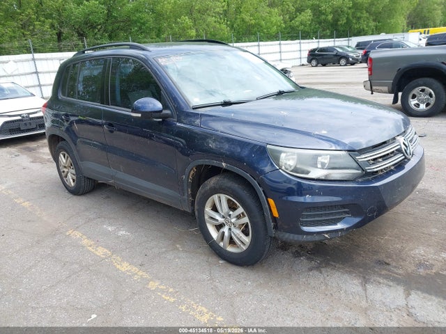 Salvage Volkswagen Tiguan Image