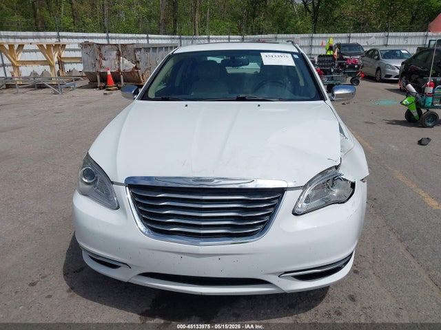 Chrysler 200 Limited