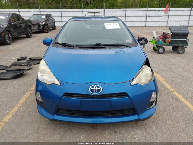 Toyota Prius c Two