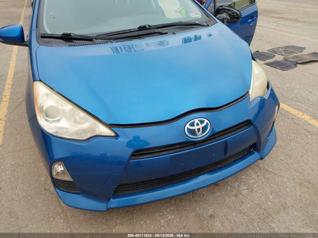 Toyota Prius c Two