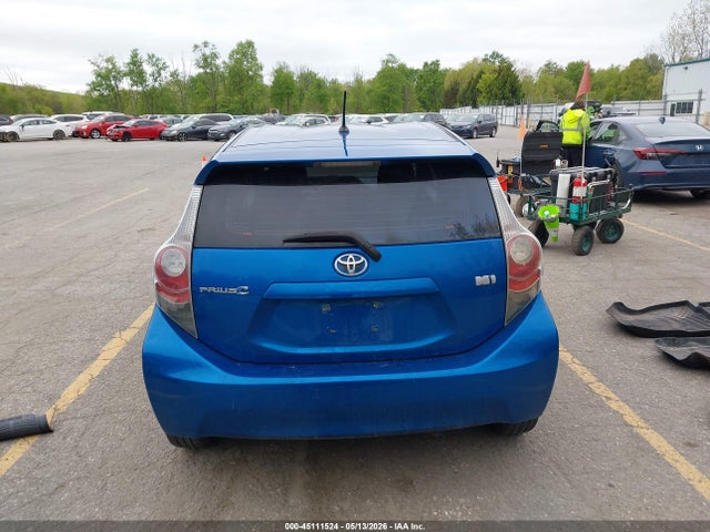 Toyota Prius c Two