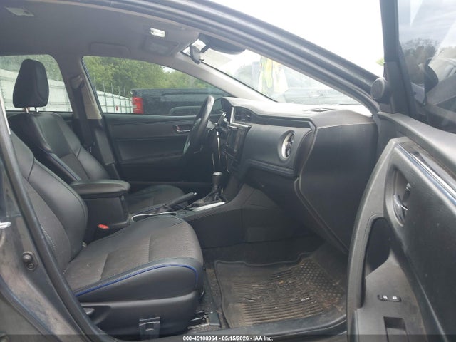 Toyota Corolla Se