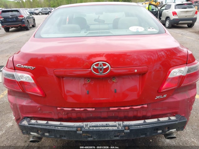 Toyota Camry Xle V6
