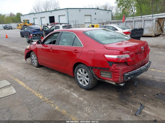 Toyota Camry Xle V6